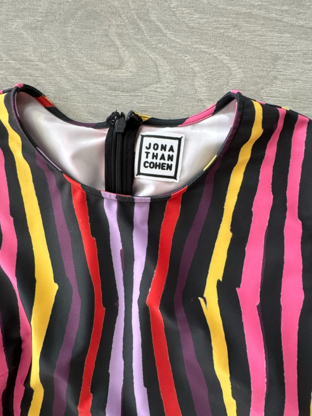 JONATHAN COHEN Sleeveless Rainbow Stripe Flattering Dress Size Large VGUC - Picture 6 of 7